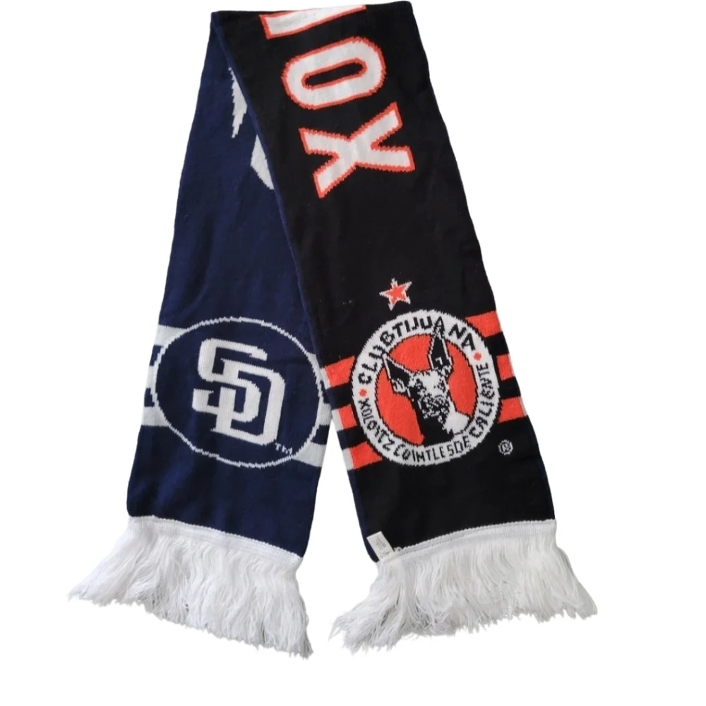 San Diego Padres x Club Tijuana Xolos SGA Soccer Reversable Collector Scarf NWOT